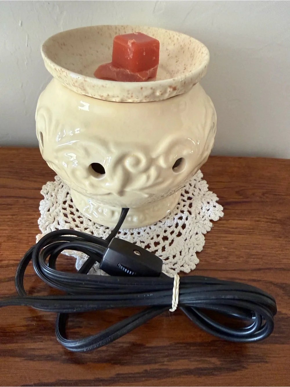 Cream Wax Melt Warmer | Neutral Home Décor